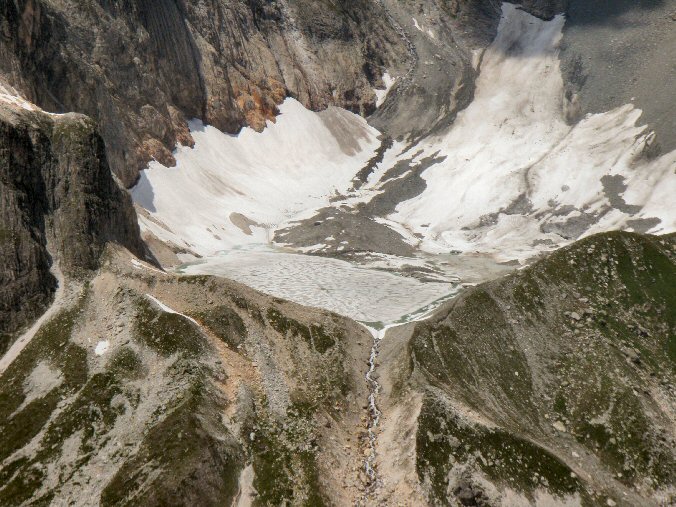 Aiguille de la Vanoise (84).jpg - Lac au-dessus du chalet des gardes